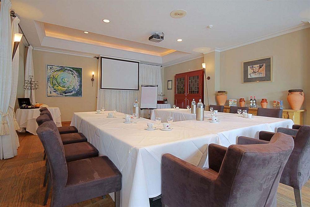 Hotel Munten Weert Exterior photo